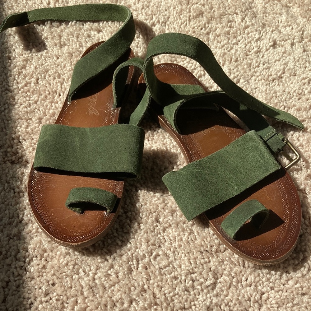 Free People sandals